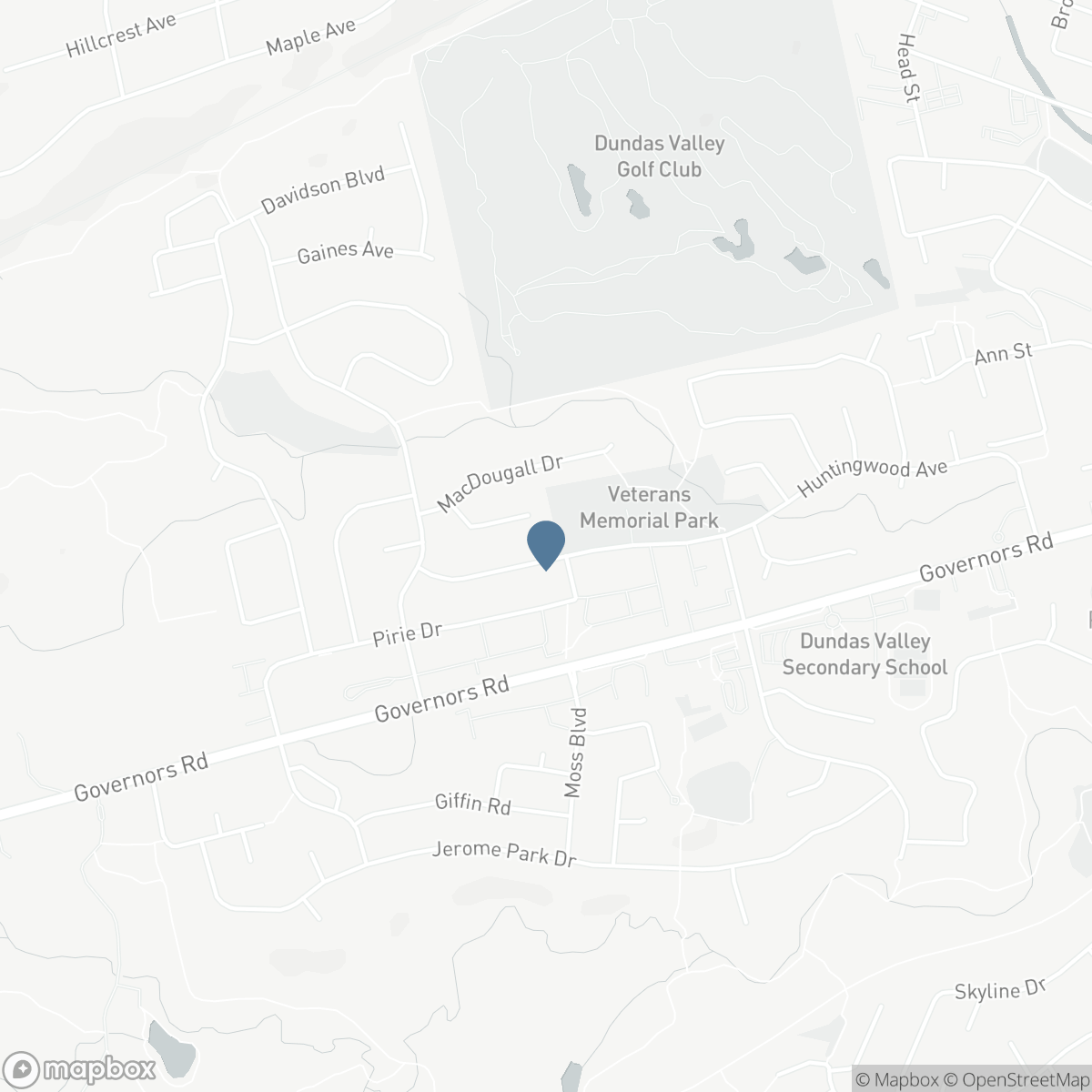 131 HUNTINGWOOD Avenue, Hamilton, Ontario L9H 6X5